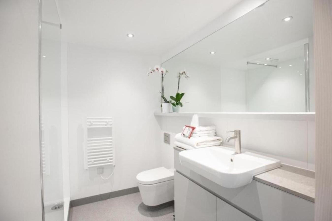 Dorothy Wadham Apartments, Oxford Extérieur photo